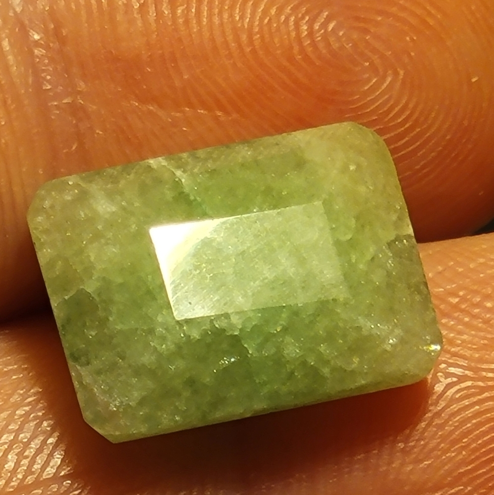 10.50ctw Natural Emerald Green Beryl Zambian 15x11x6.5mm